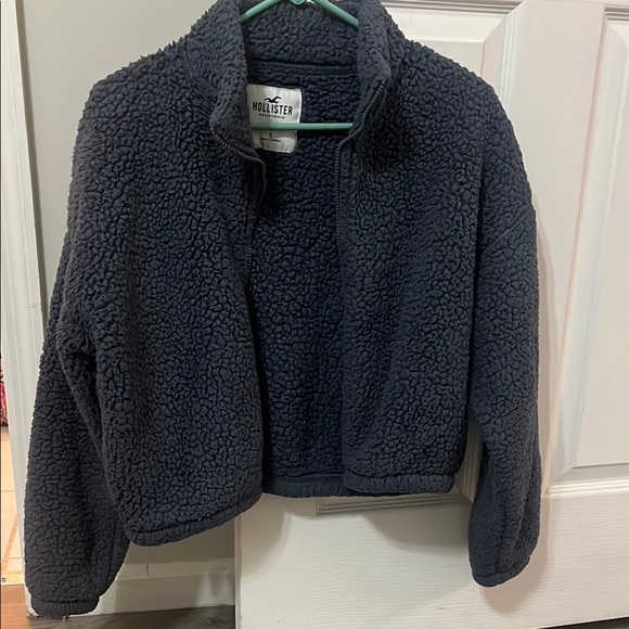 Hollister Navy Teddy Jacket Plush Cropped Style - Picture 1 of 2